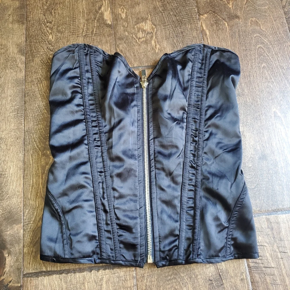 Missguided black corset - Picture 1 of 6